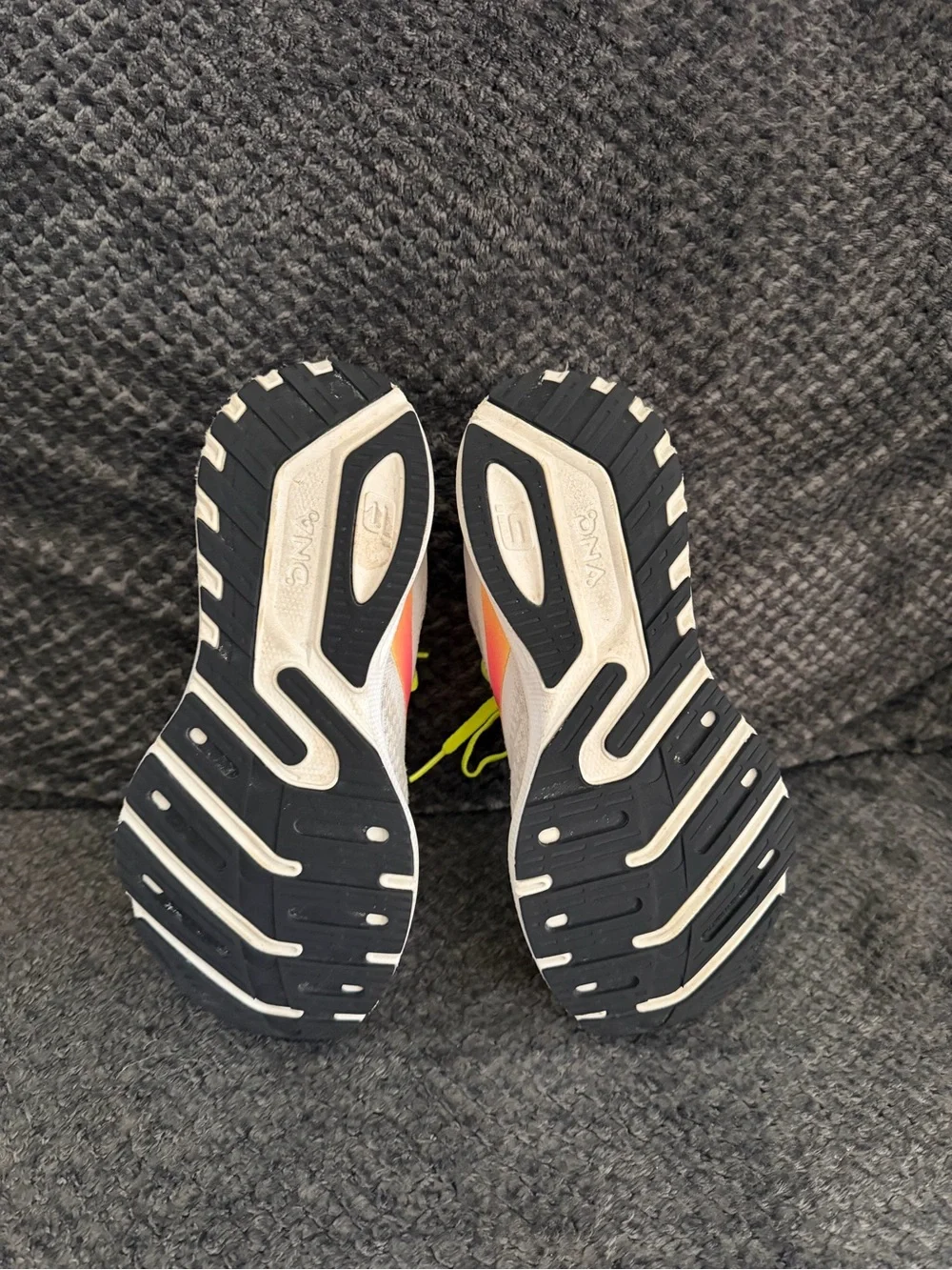 Brooks Women’s White Running Shoes with Neon Yellow Laces and Pink Accent
